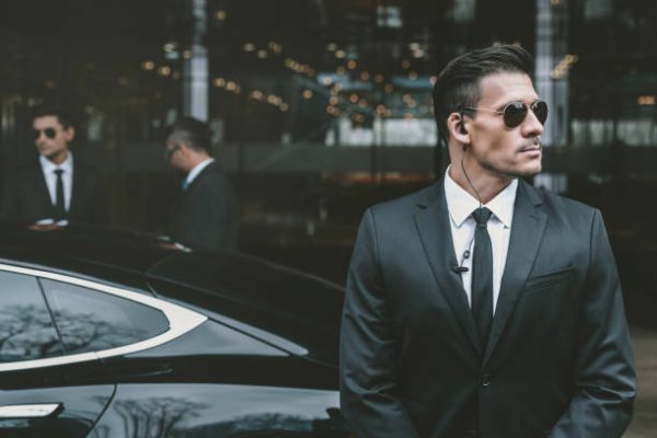 Important factors to consider for hiring chauffeur service